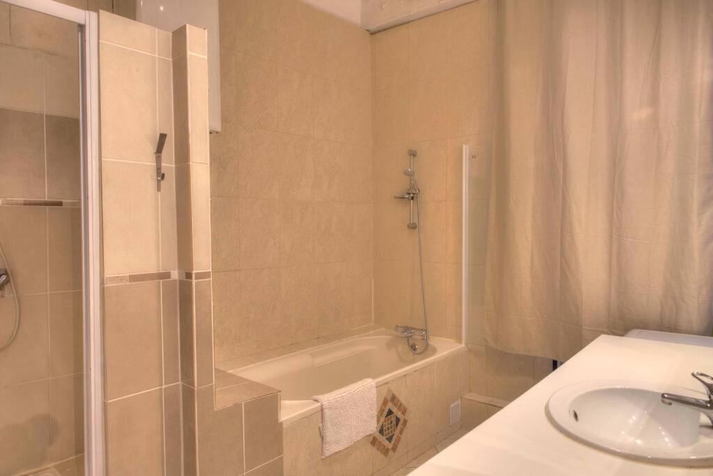 Tres Bel Appartement 6-8 Couchages Prado-Perier Marseille Eksteriør bilde